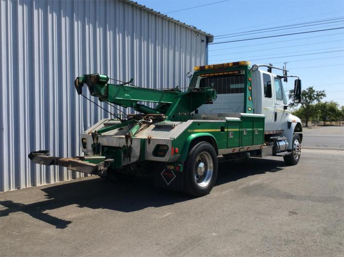 INTERNATIONAL DURASTAR 4300