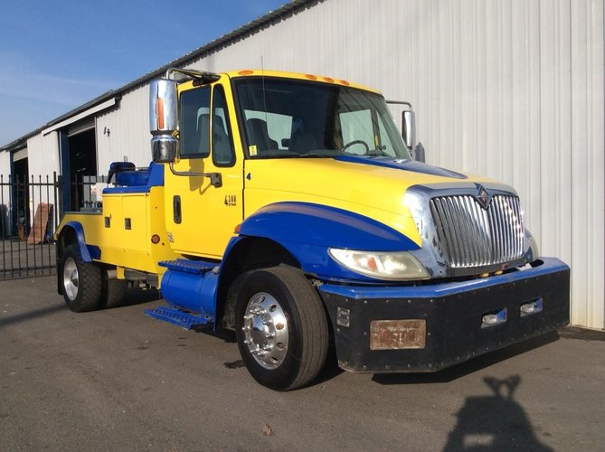 INTERNATIONAL DURASTAR 4300