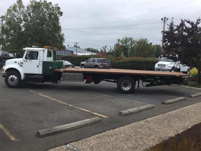 INTERNATIONAL 4900