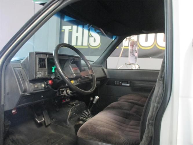 CHEVROLET 6500