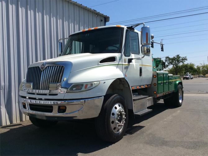 INTERNATIONAL DURASTAR 4300
