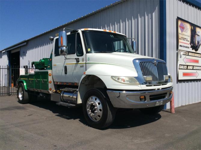 INTERNATIONAL DURASTAR 4300
