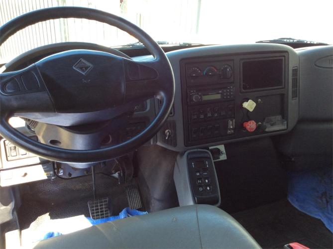 INTERNATIONAL DURASTAR 4300