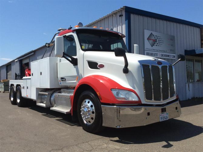 PETERBILT 579