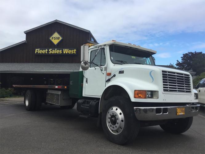 INTERNATIONAL 4900