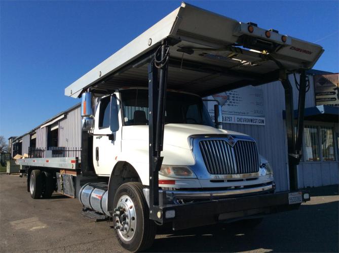 INTERNATIONAL DURASTAR 4400