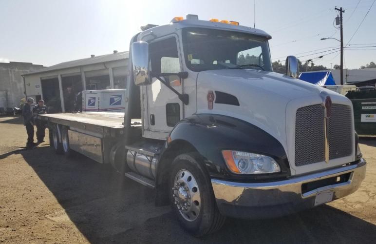 KENWORTH T370