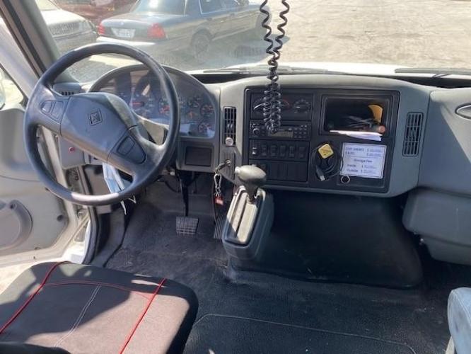 INTERNATIONAL DURASTAR 4300
