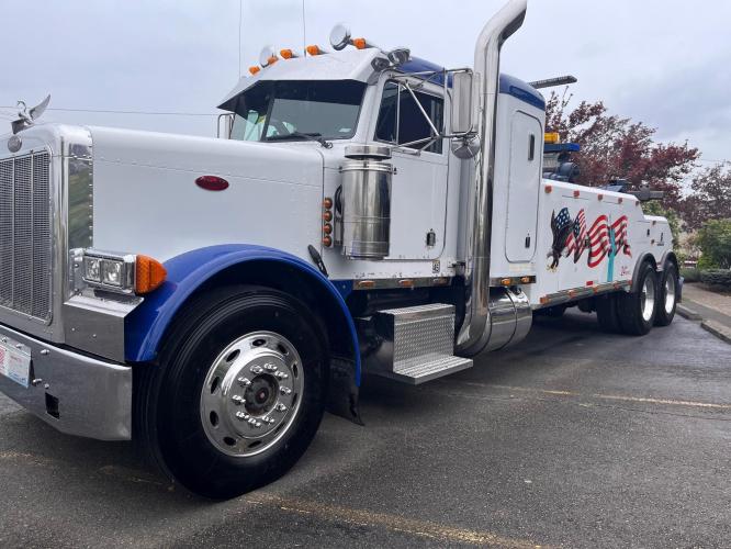 PETERBILT 379