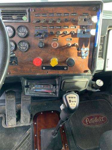 PETERBILT 379