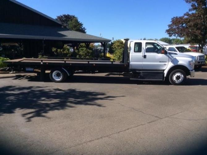 FORD F650 XLT