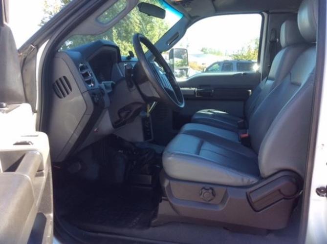 FORD F650 XLT
