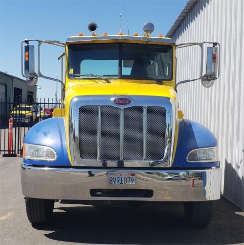 PETERBILT 330