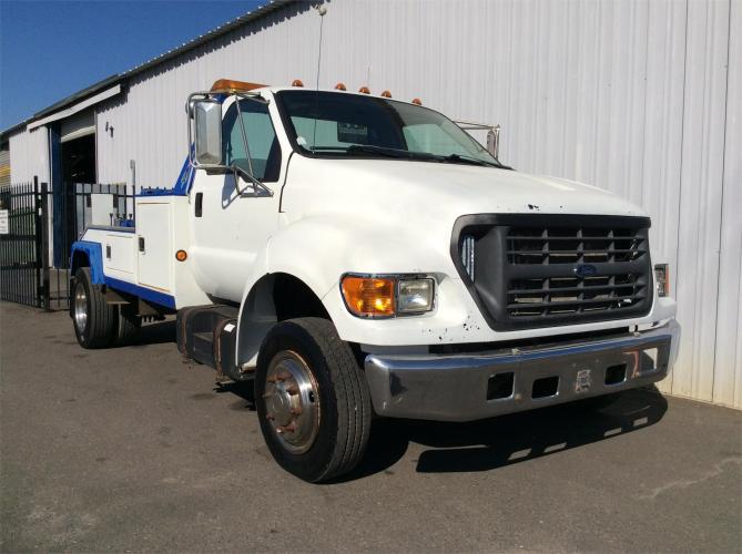 FORD F650