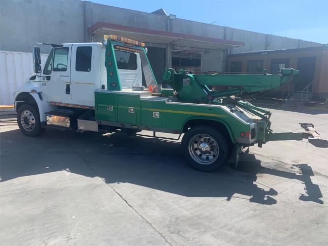INTERNATIONAL DURASTAR 4300