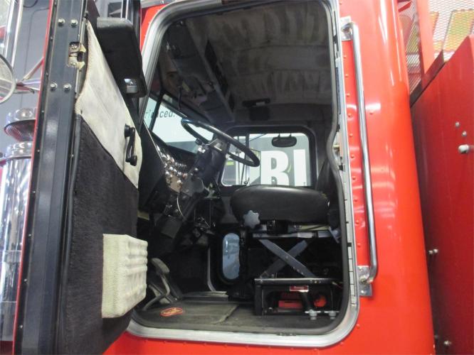 PETERBILT 377