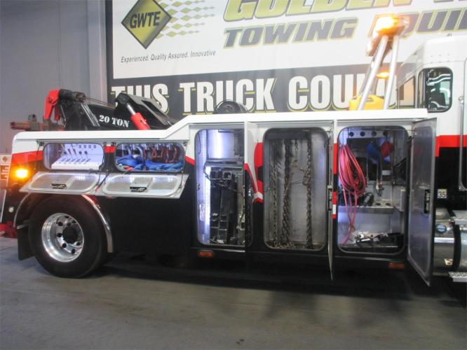 KENWORTH T370