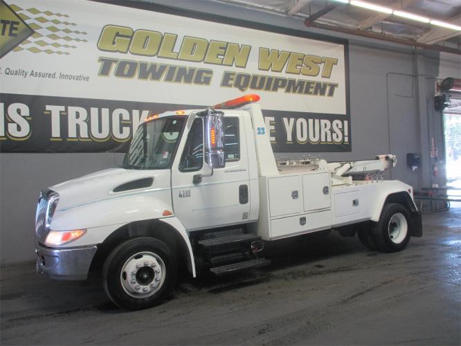 INTERNATIONAL 4300