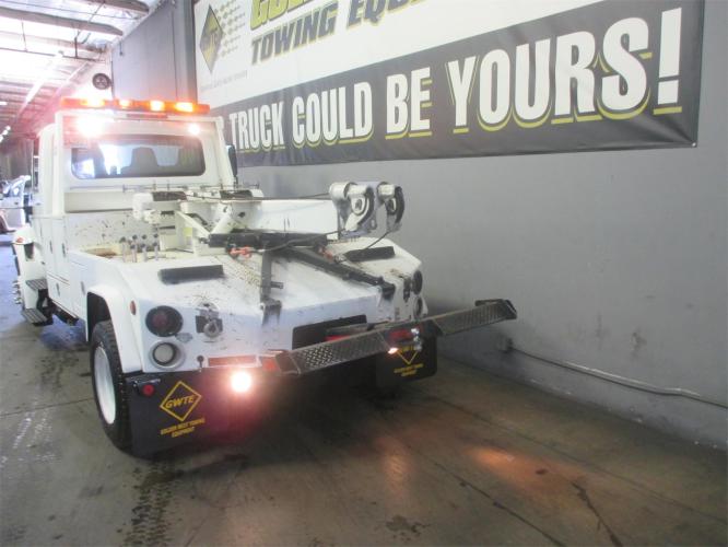 INTERNATIONAL 4300