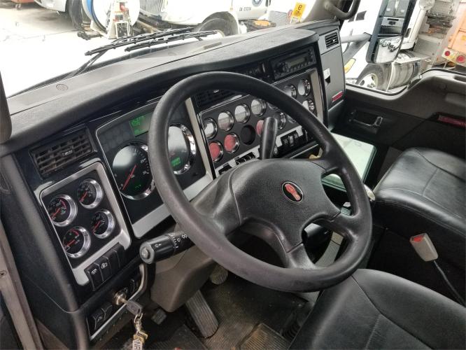 KENWORTH T800