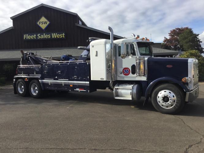 PETERBILT 379