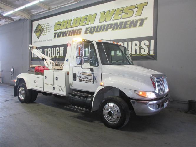 INTERNATIONAL DURASTAR 4200