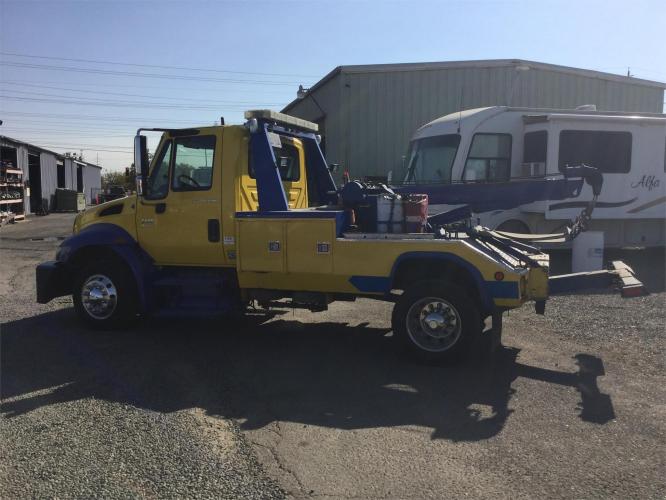 INTERNATIONAL DURASTAR 4300