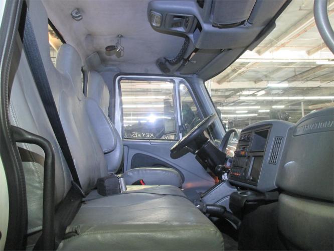 INTERNATIONAL DURASTAR 4200
