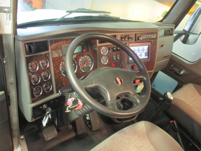 KENWORTH T370