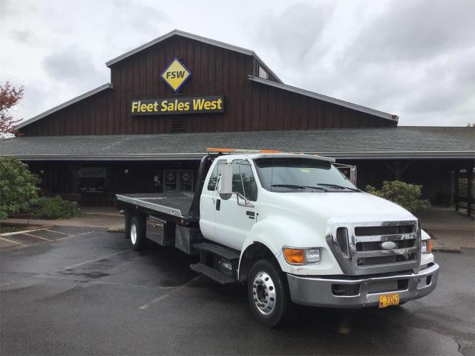 FORD F650 XLT