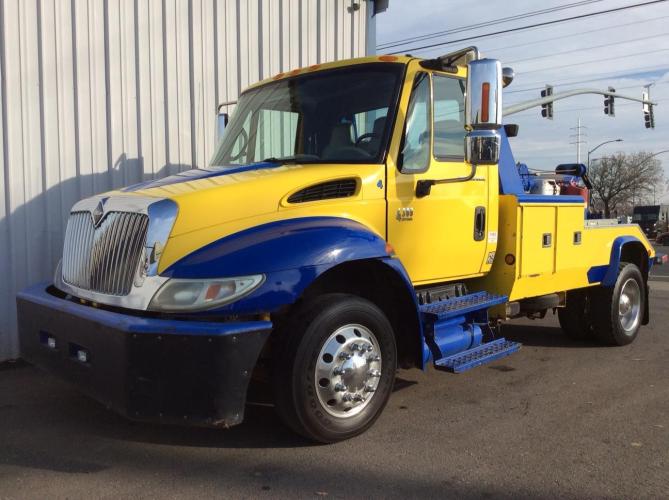 INTERNATIONAL DURASTAR 4300