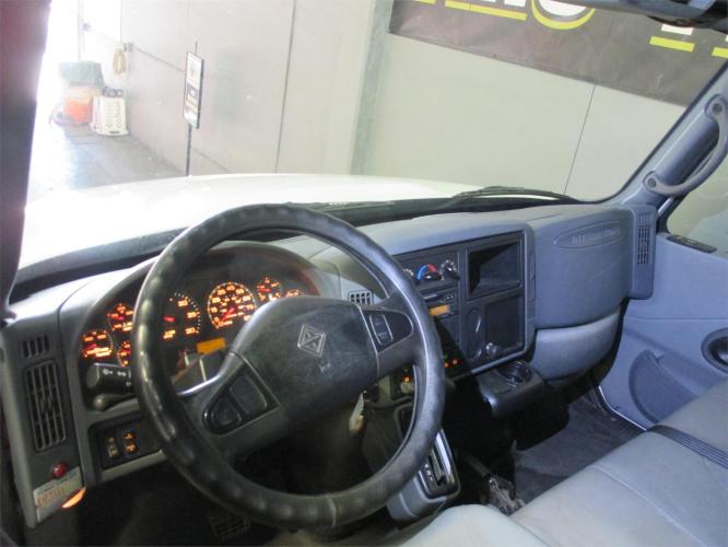 INTERNATIONAL DURASTAR 4200