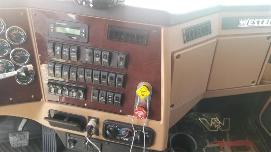WESTERN STAR 4900EX