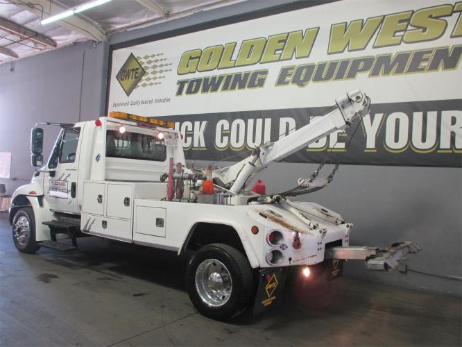 INTERNATIONAL DURASTAR 4200