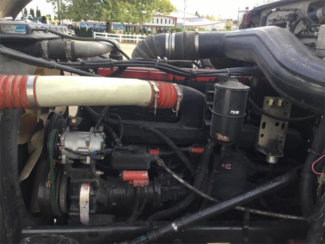 PETERBILT 379