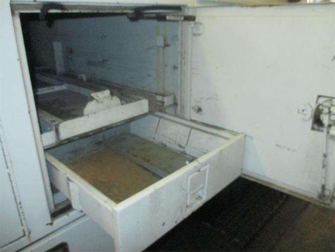 INTERNATIONAL 4300