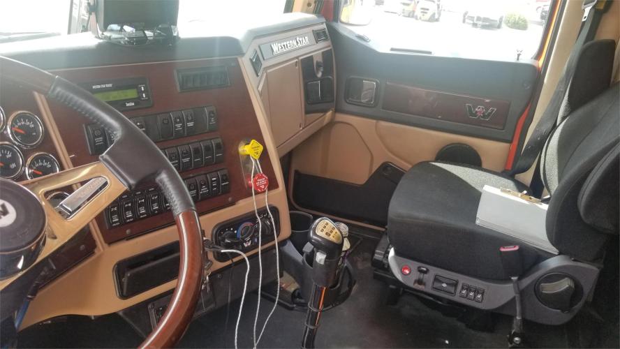 WESTERN STAR 4900EX