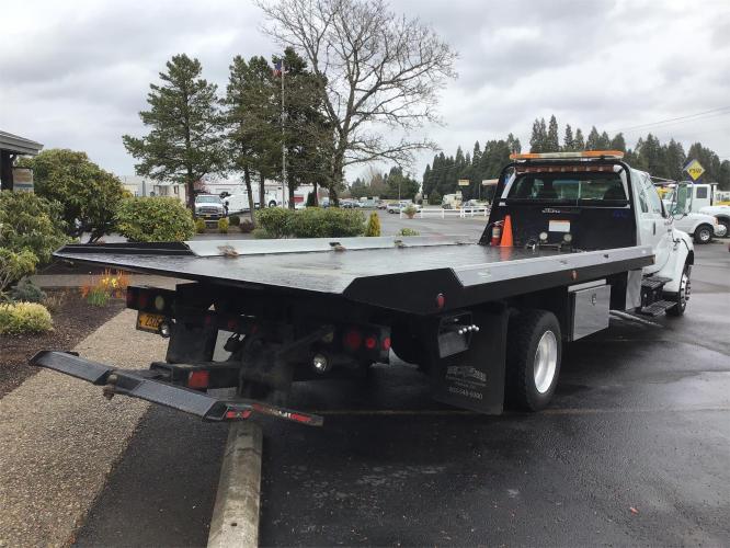 FORD F650 XLT