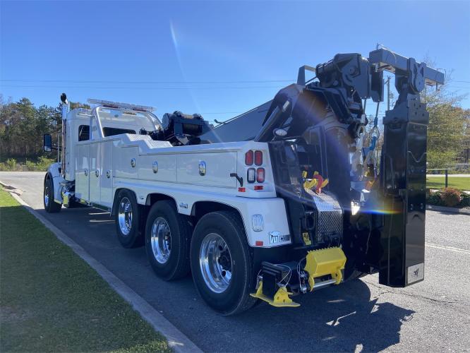 KENWORTH T880