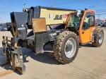JLG 1055