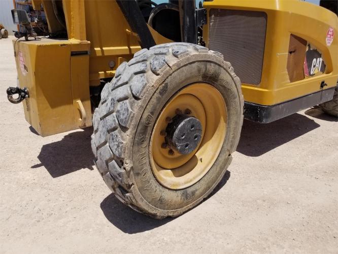 CATERPILLAR TL1055C