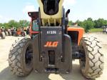 JLG 1055