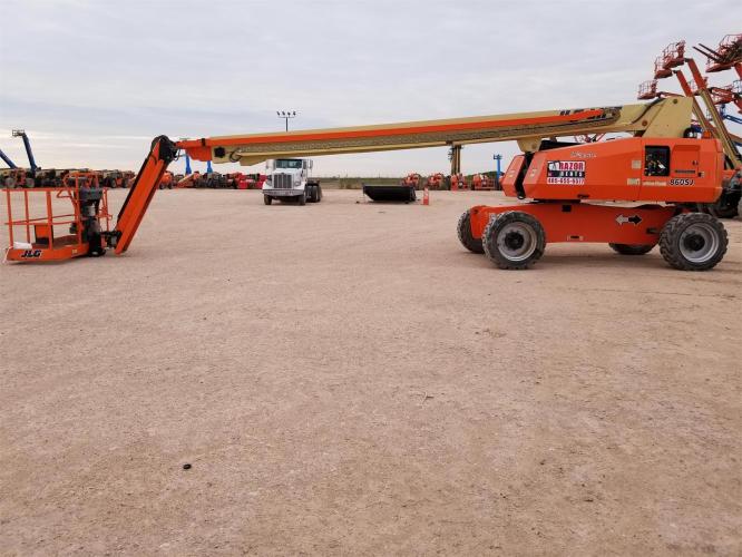 JLG 860SJ