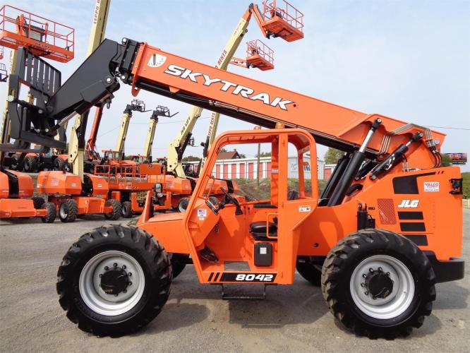 SKY TRAK 8042