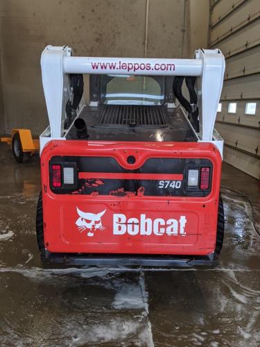 BOBCAT S740
