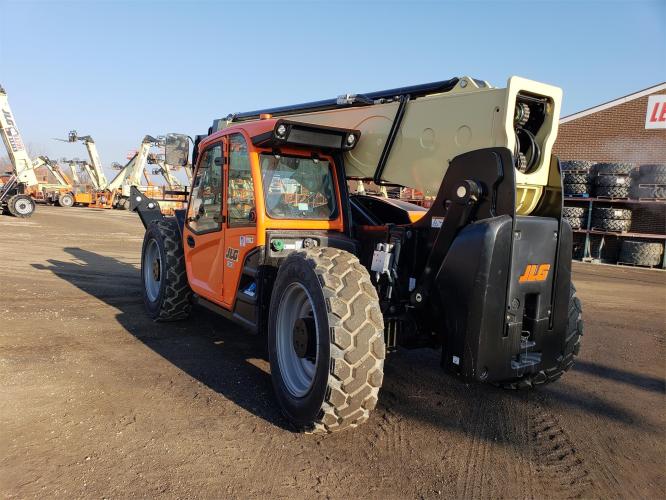 JLG 1255