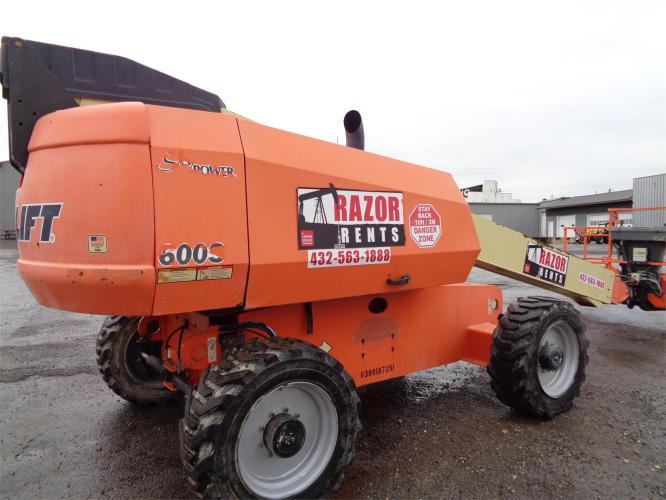 JLG 600S