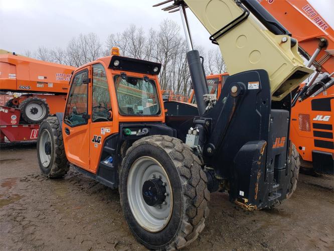 JLG 943