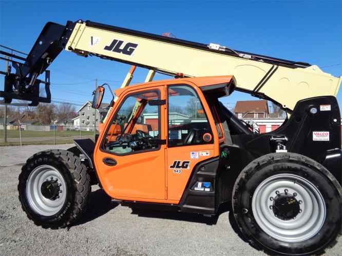 JLG 943