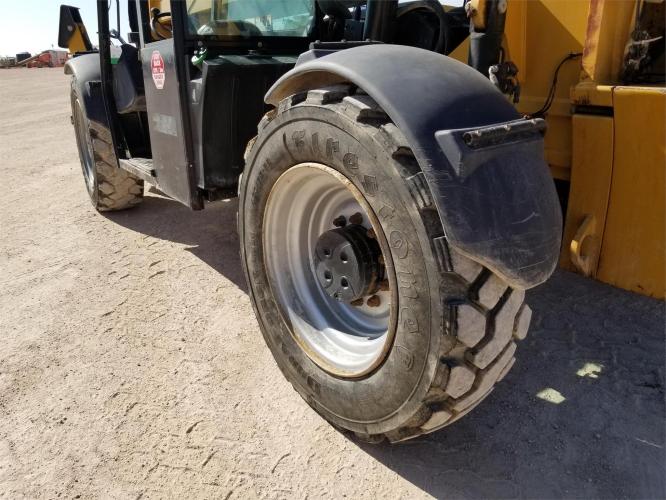 CATERPILLAR TL1055